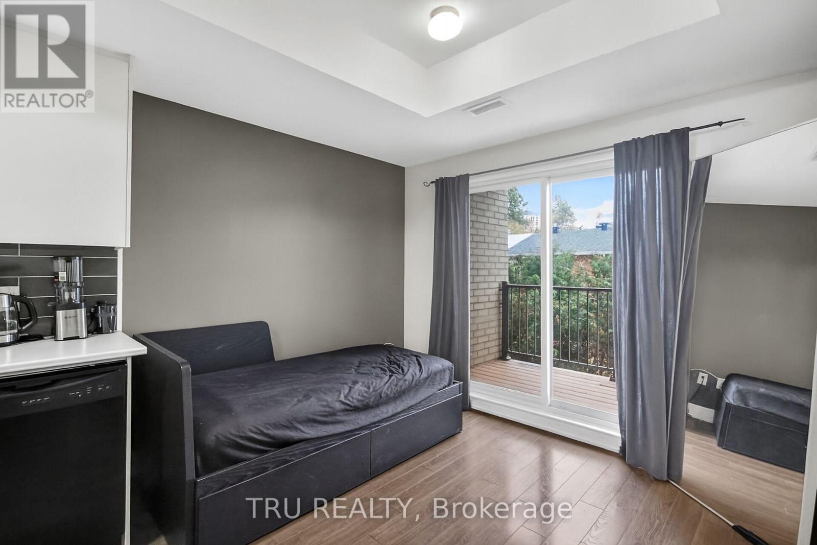 207 - 2785 Baseline Road S