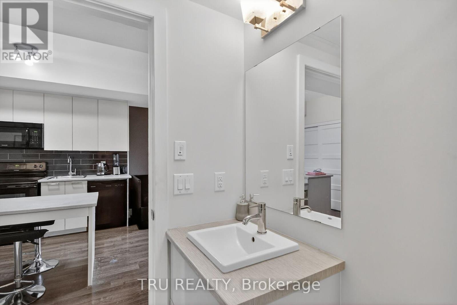 207 - 2785 Baseline Road S