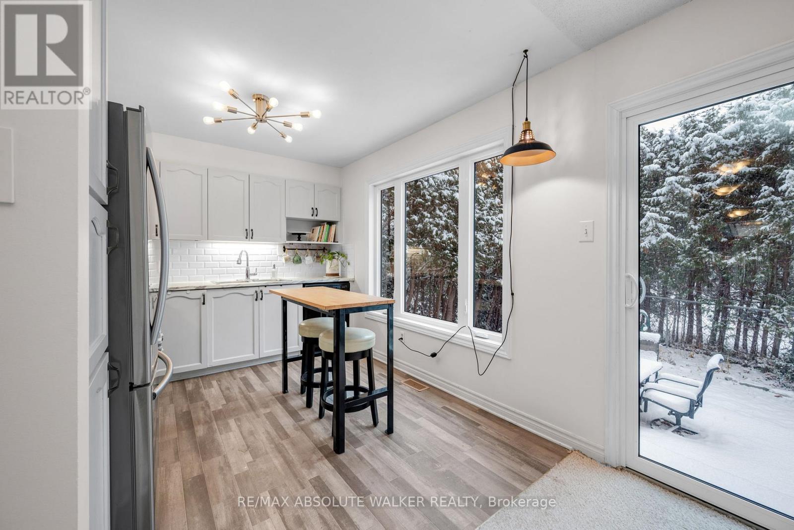 1973 Crestmont Place