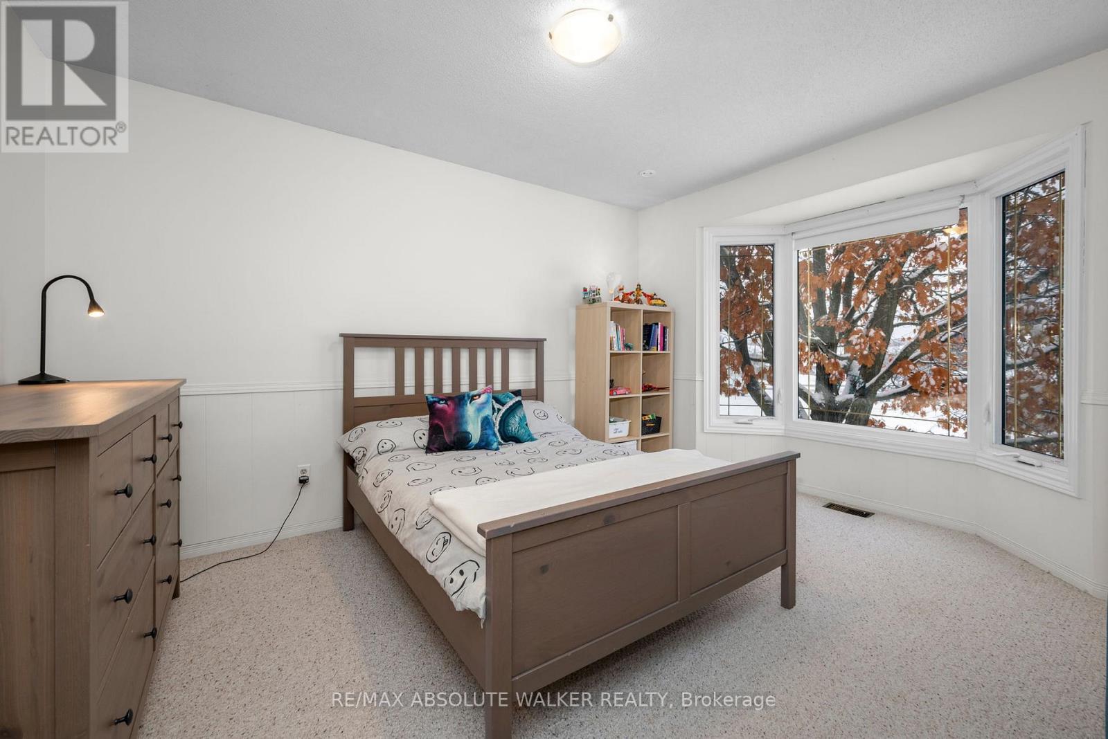 1973 Crestmont Place