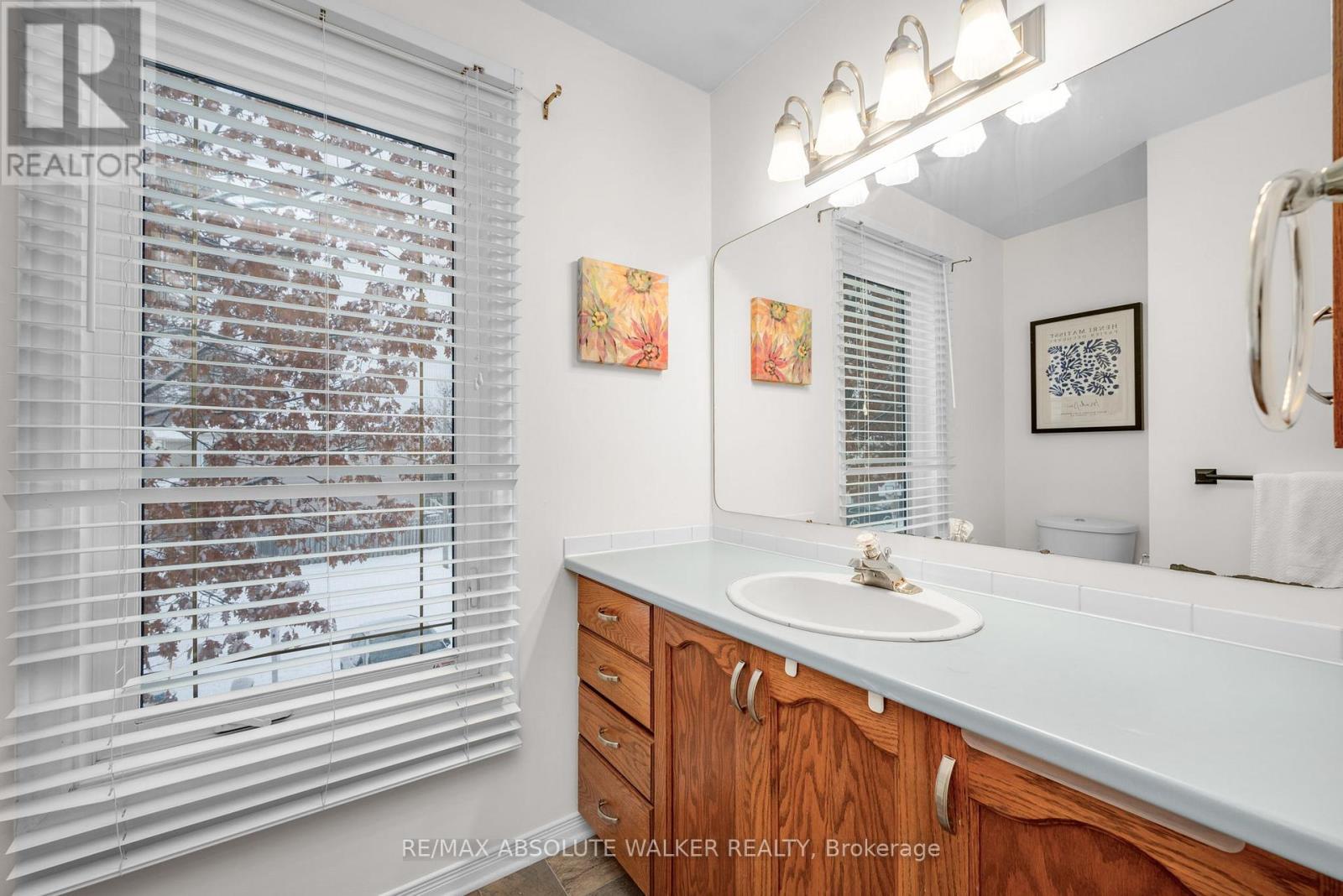 1973 Crestmont Place