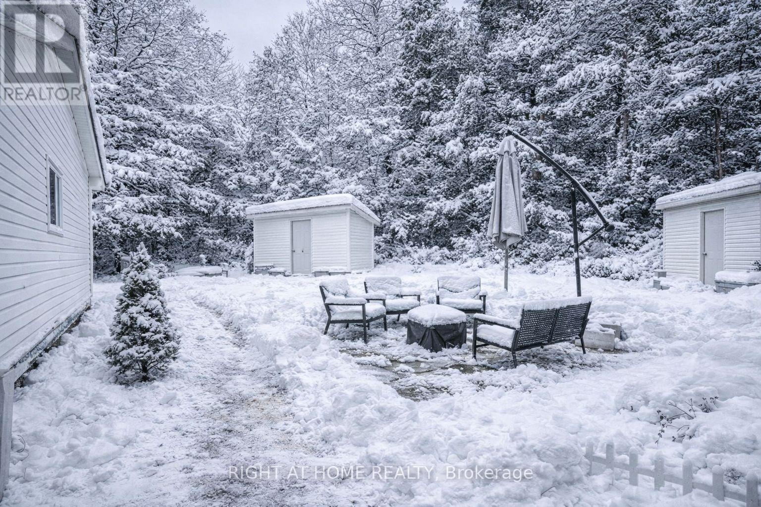 15 Willis James Lane