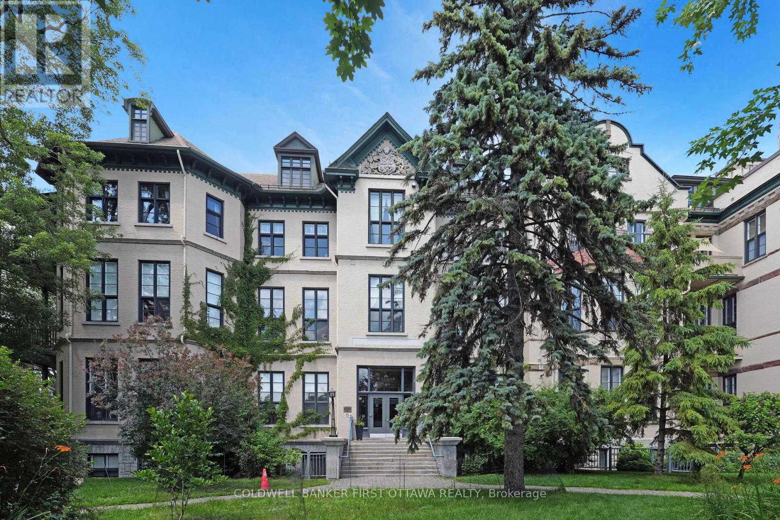 405 - 589 Rideau Street