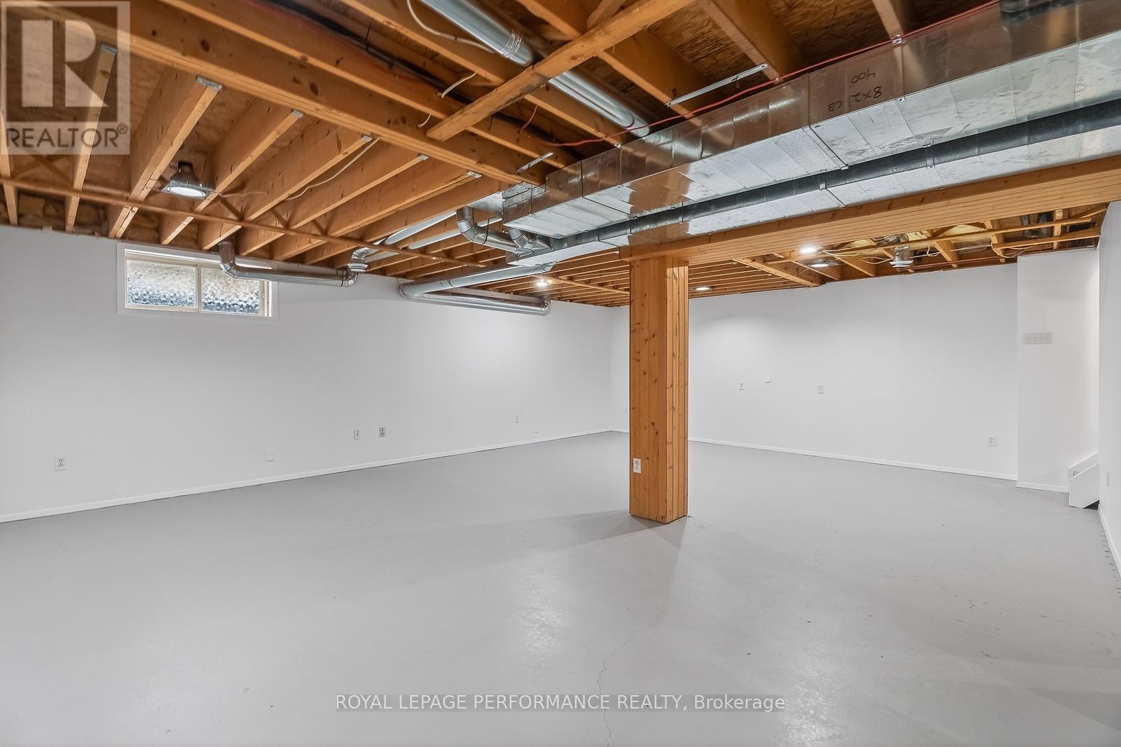 1032 Lawrence Street