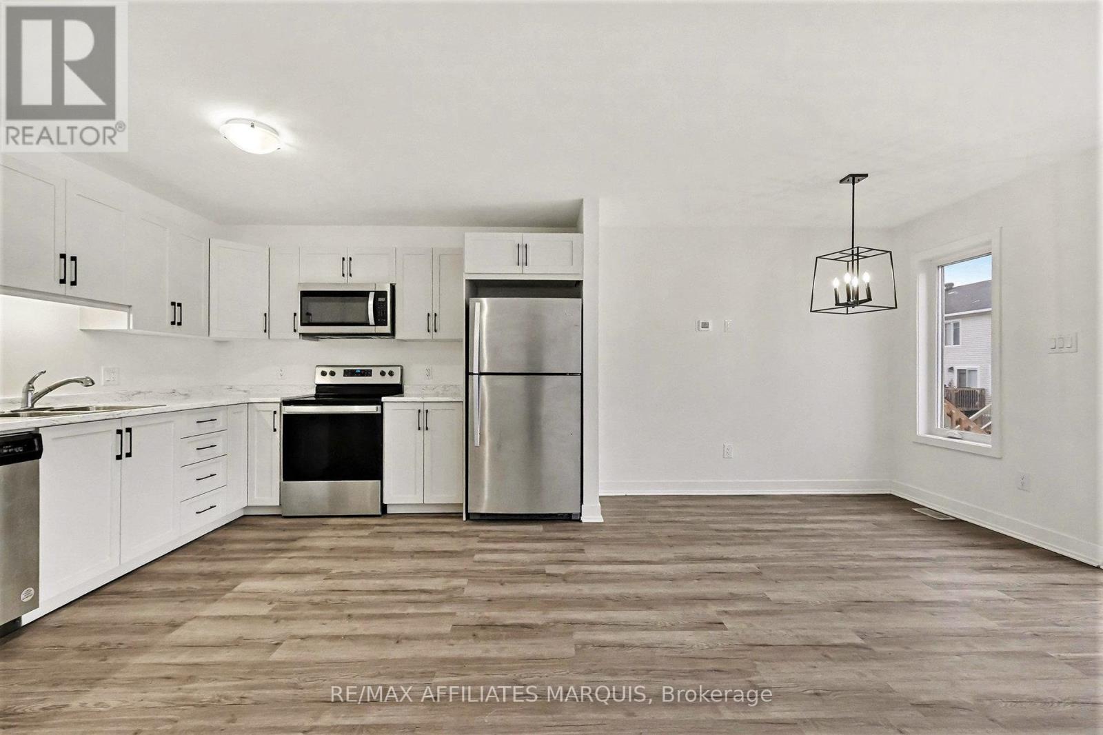 44 Whitcomb Crescent