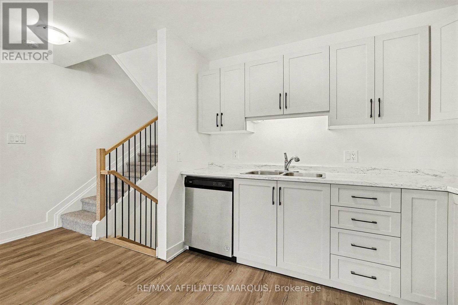 44 Whitcomb Crescent