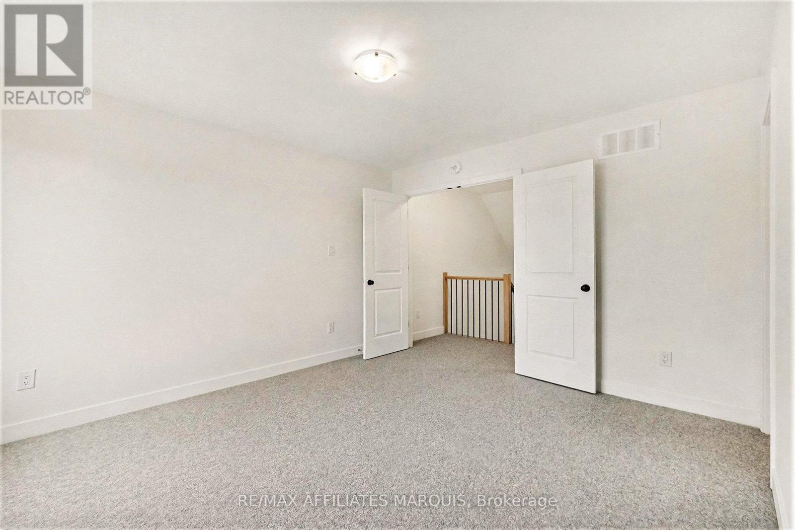 44 Whitcomb Crescent