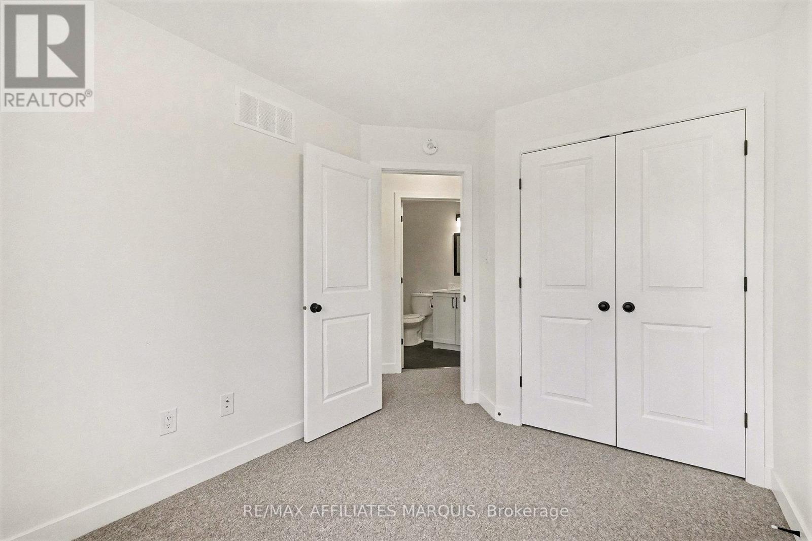 44 Whitcomb Crescent