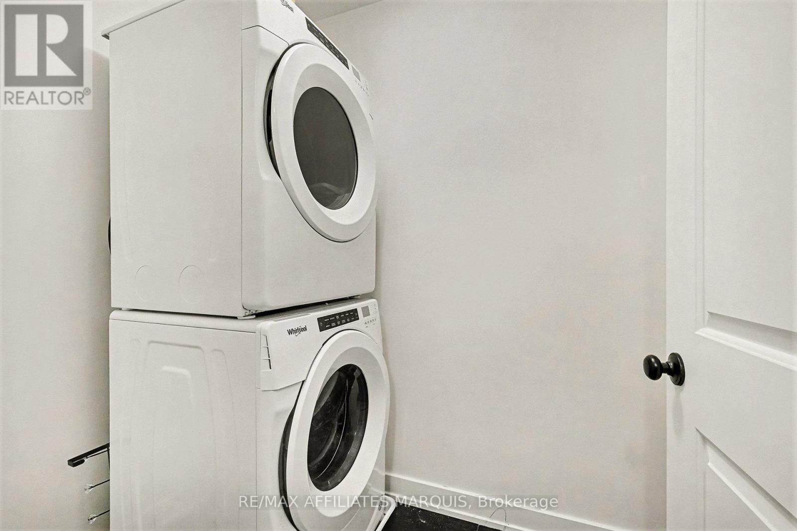 44 Whitcomb Crescent