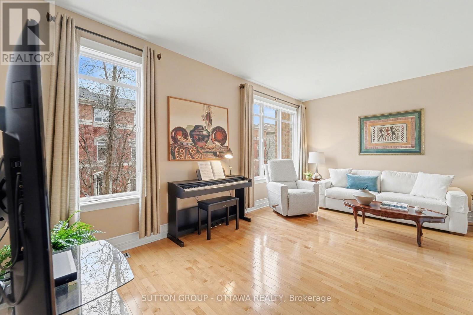 235 West Village Private