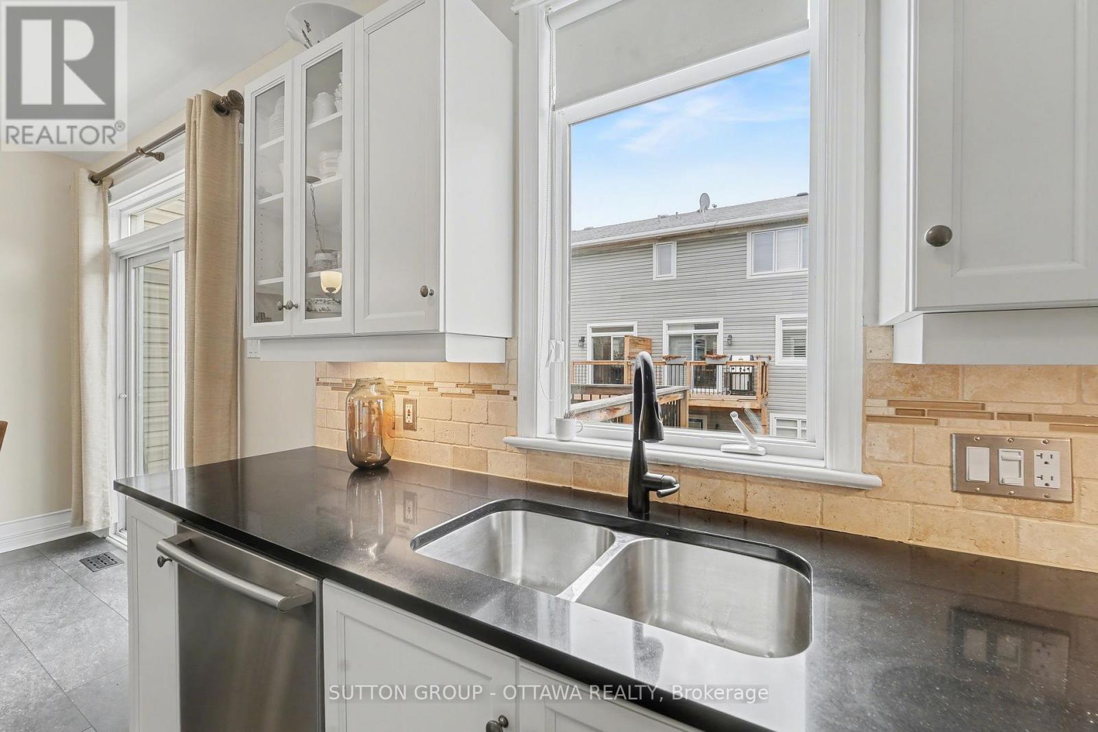 235 West Village Private