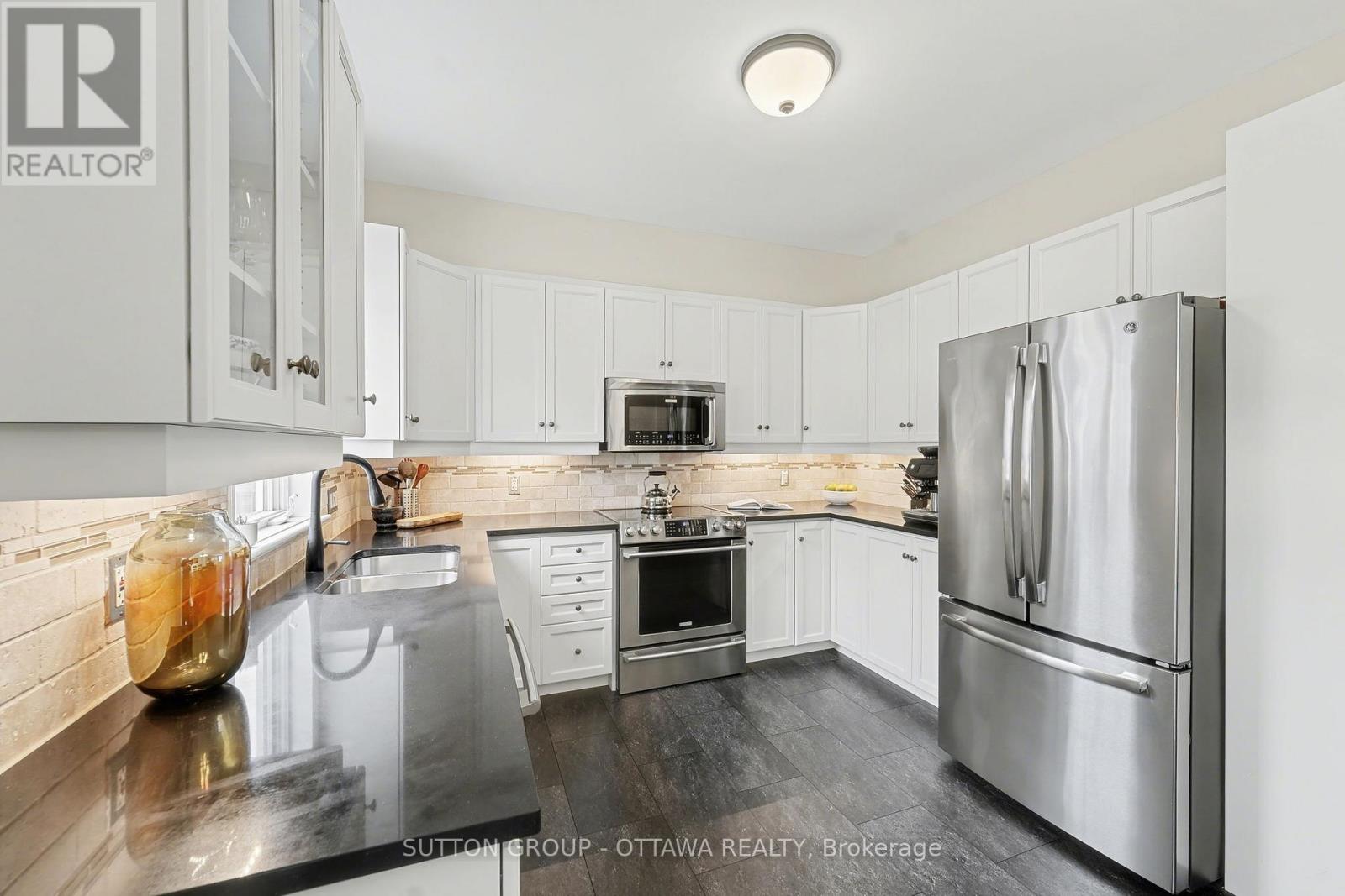 235 West Village Private