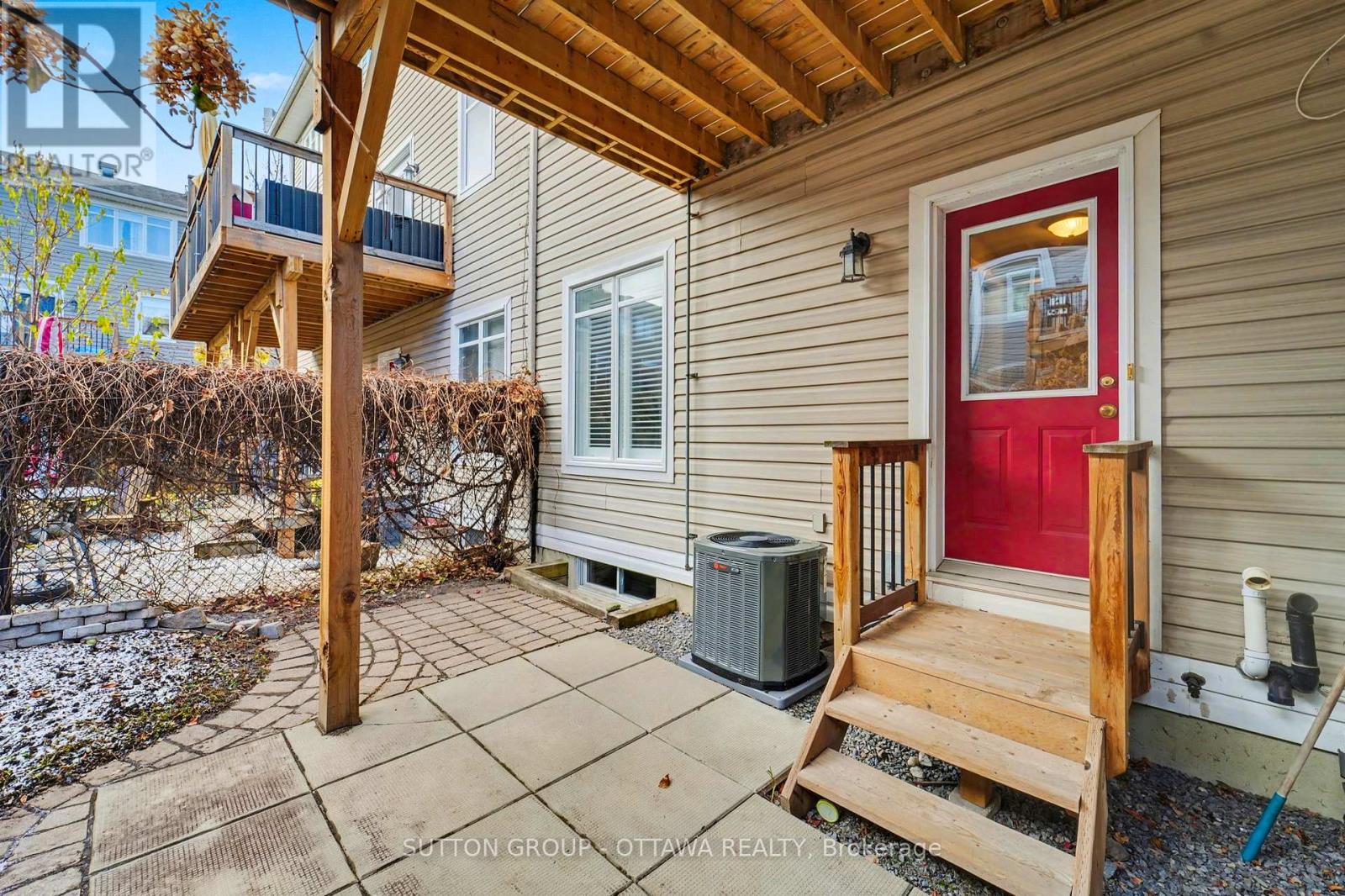 235 West Village Private