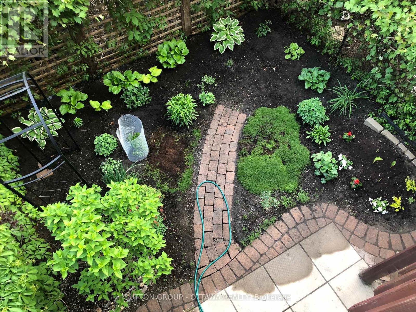 235 West Village Private