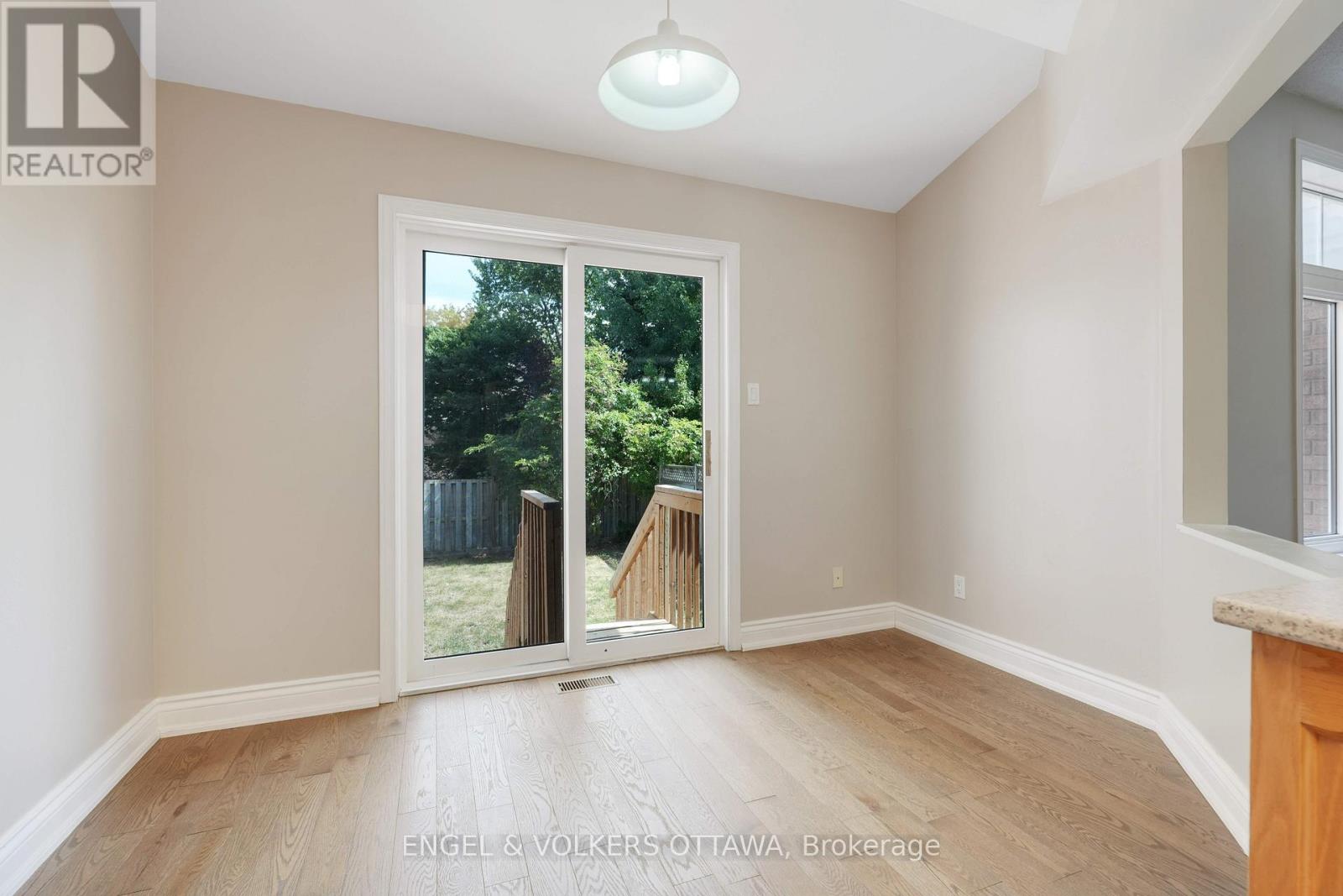 551 Wild Shore Crescent