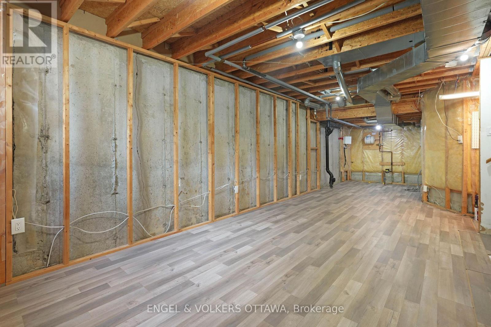 551 Wild Shore Crescent