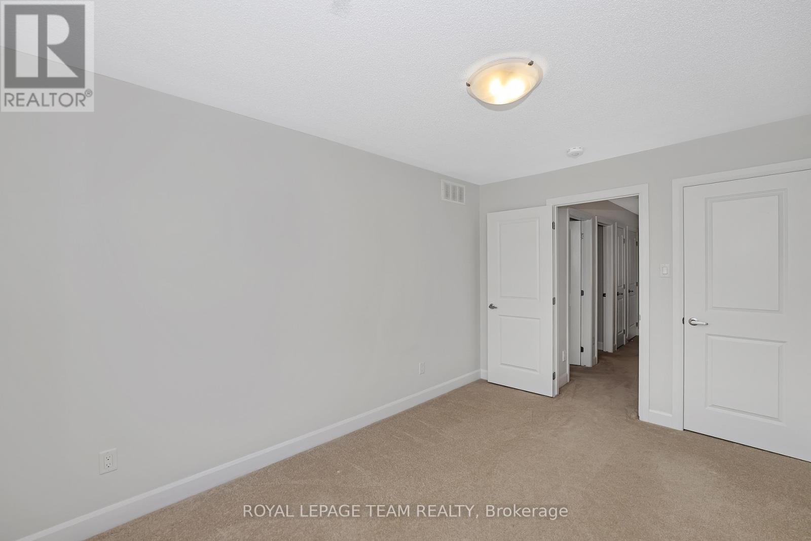 515 Clemency Crescent