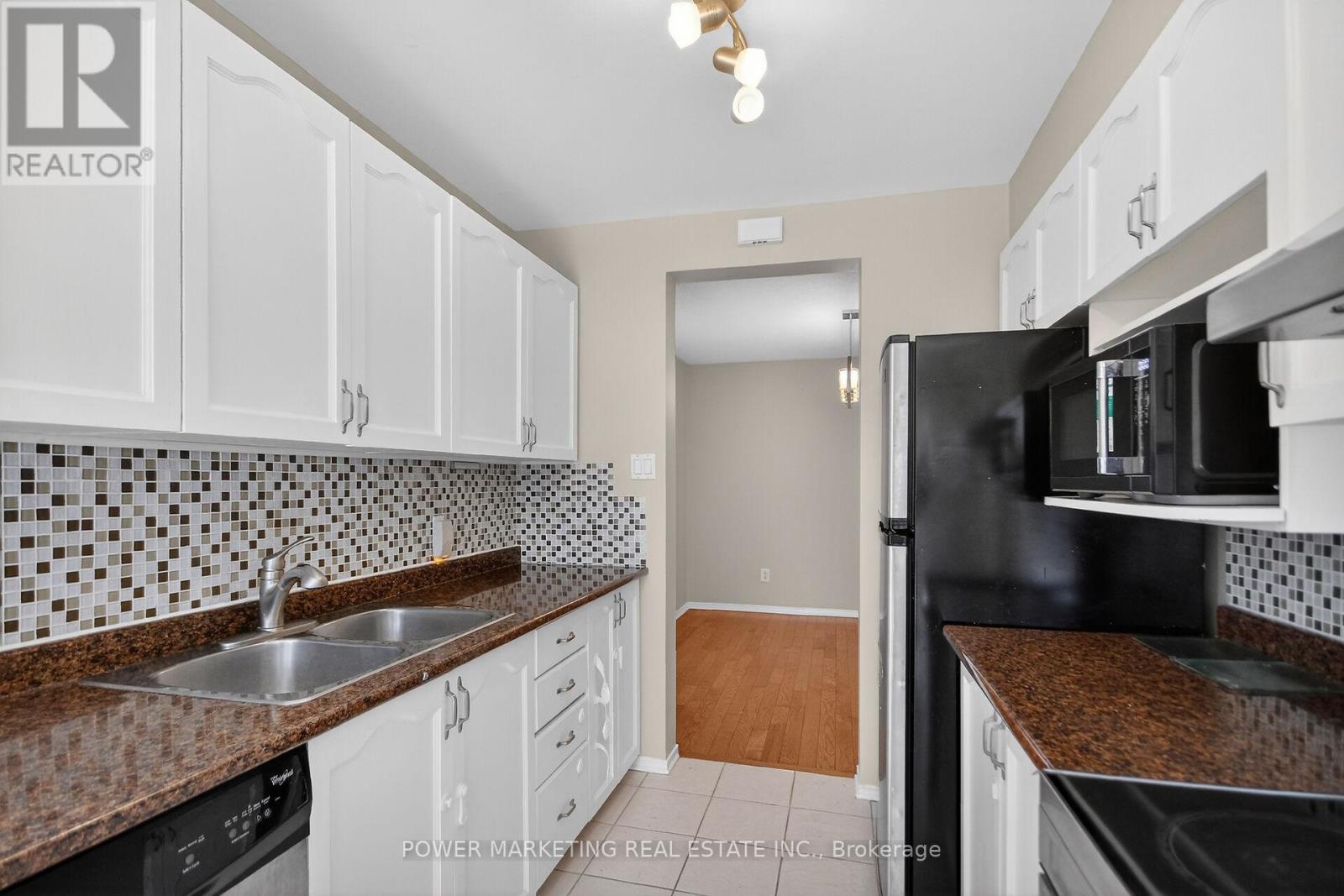 6410 Sablewood Place