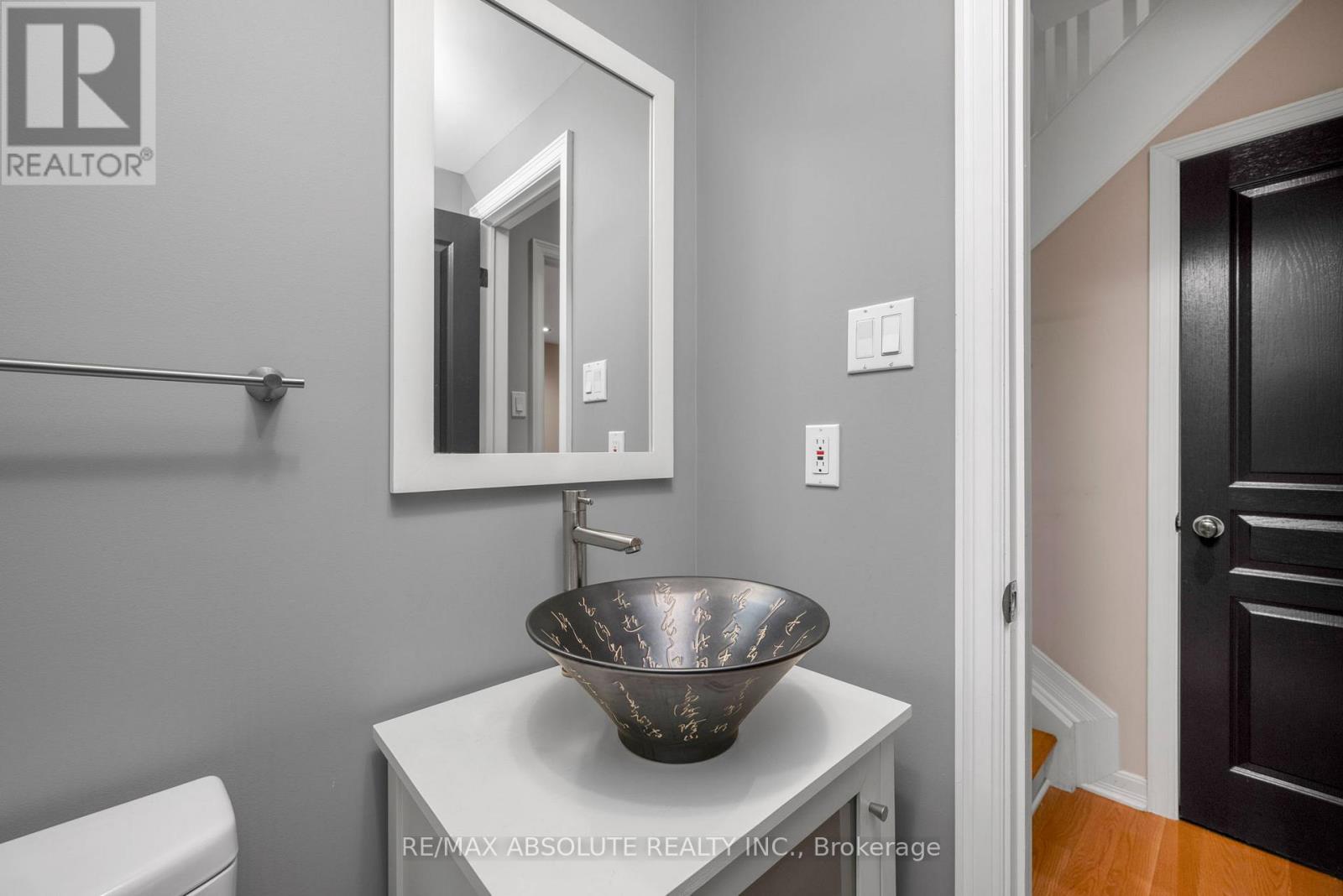 201 Clearview Avenue