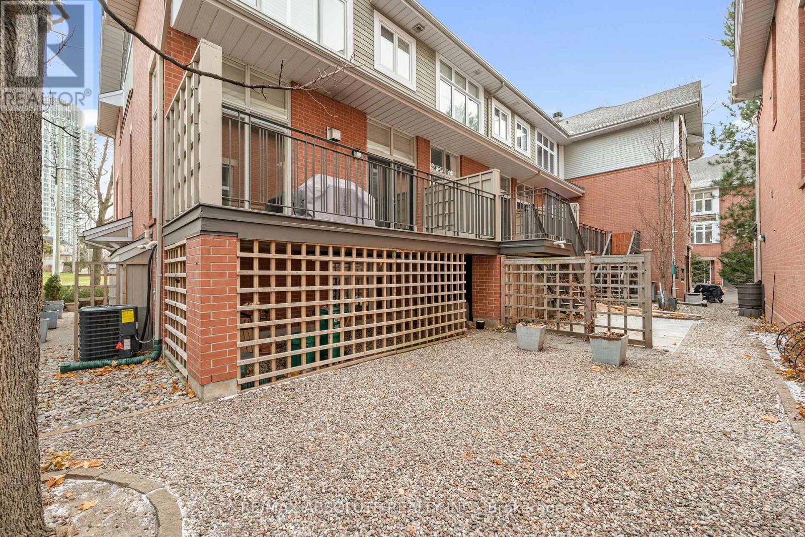 201 Clearview Avenue