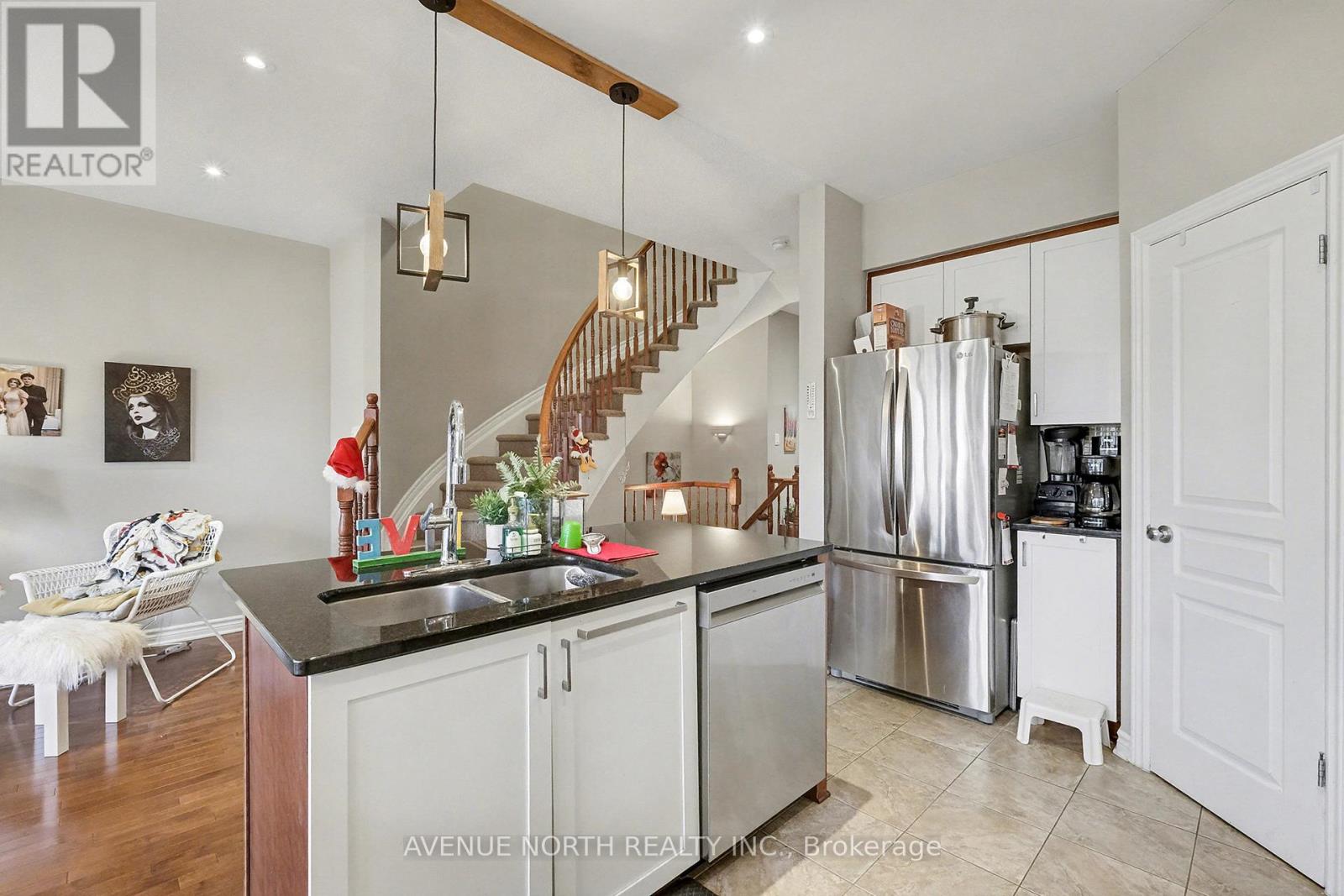 365 Cooks Mill Crescent