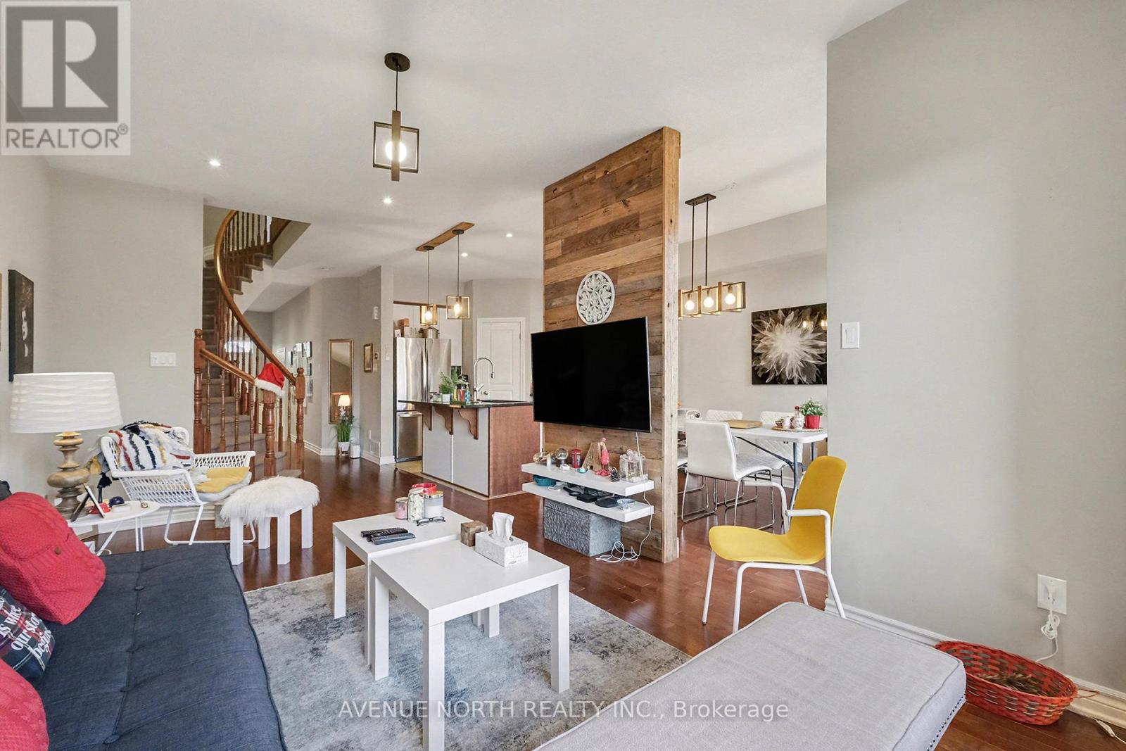 365 Cooks Mill Crescent