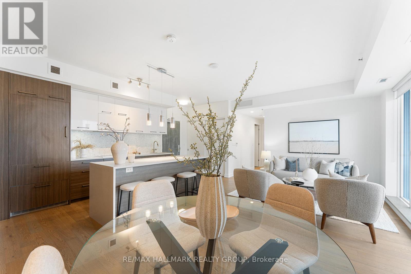 1007 - 428 Sparks Street