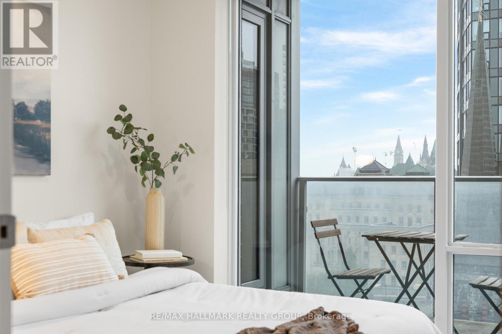 1007 - 428 Sparks Street