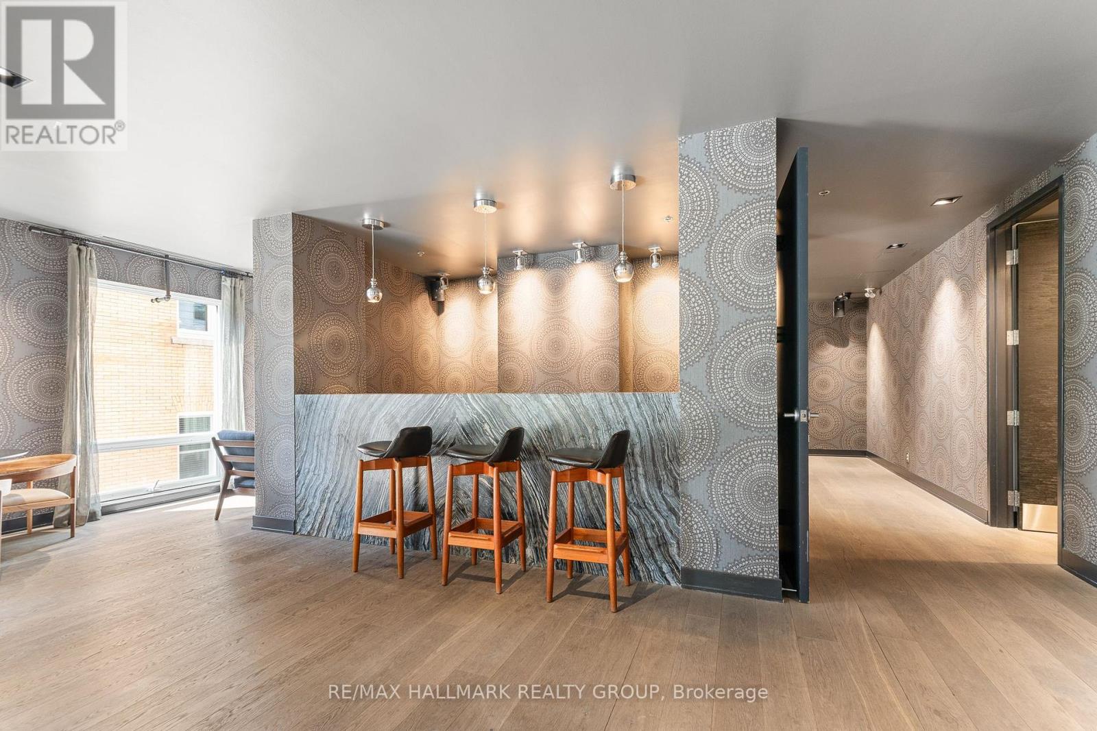 1007 - 428 Sparks Street