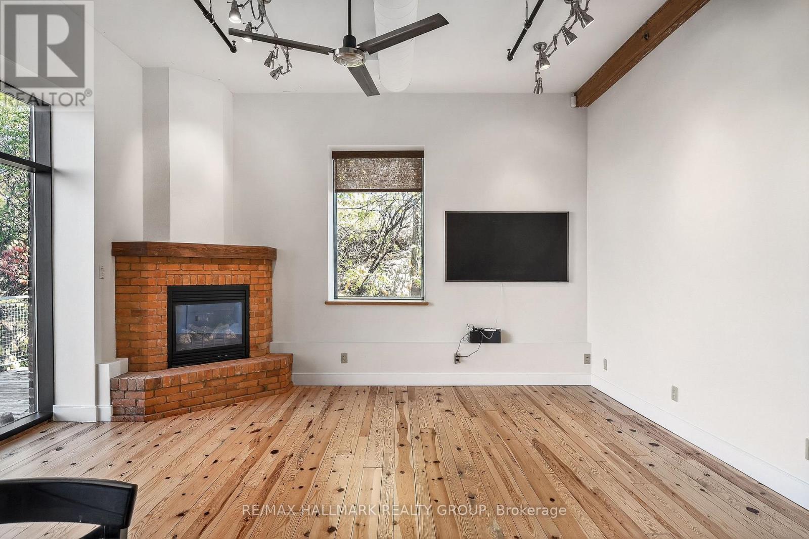 114 - 83 Little Bridge Street