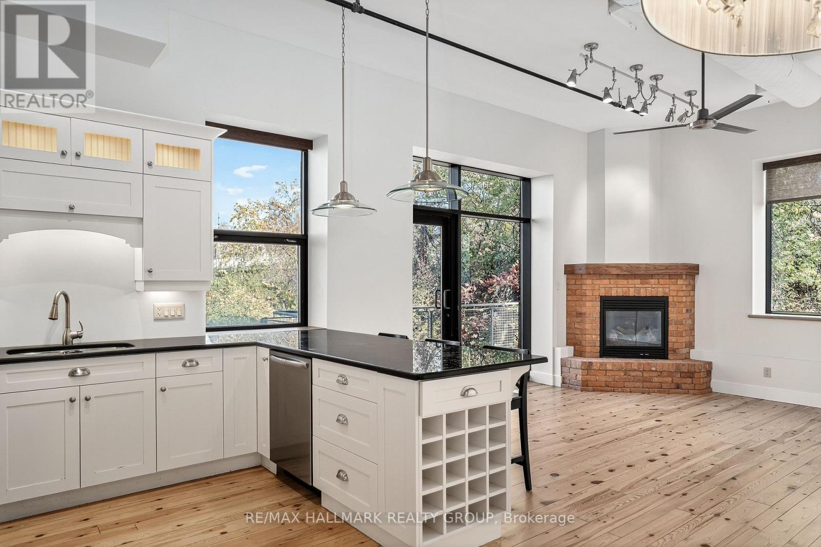 114 - 83 Little Bridge Street