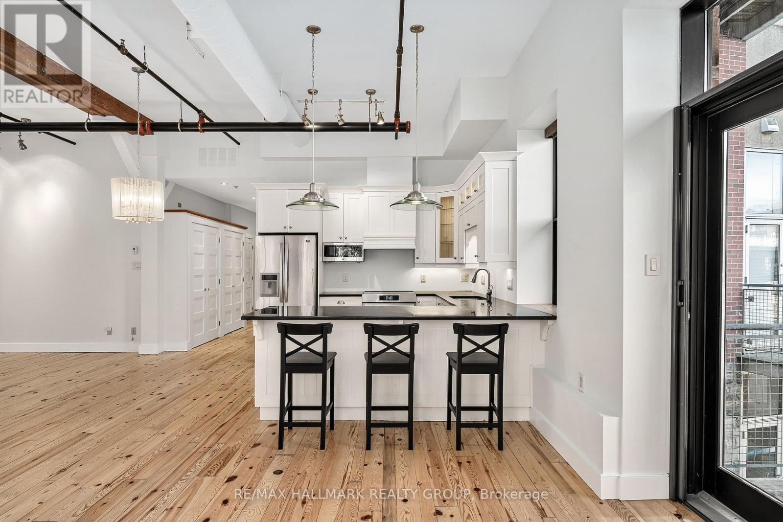 114 - 83 Little Bridge Street