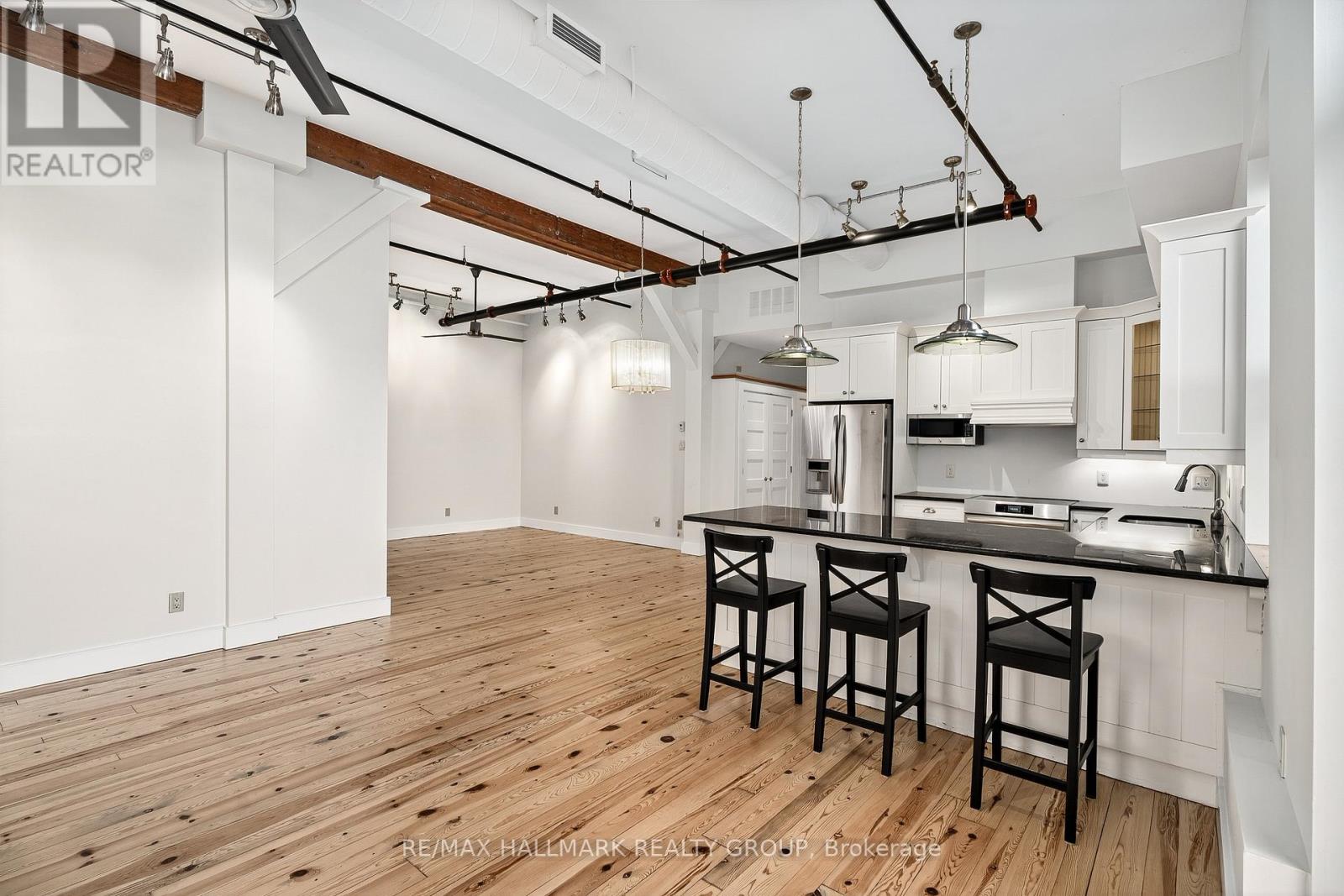 114 - 83 Little Bridge Street