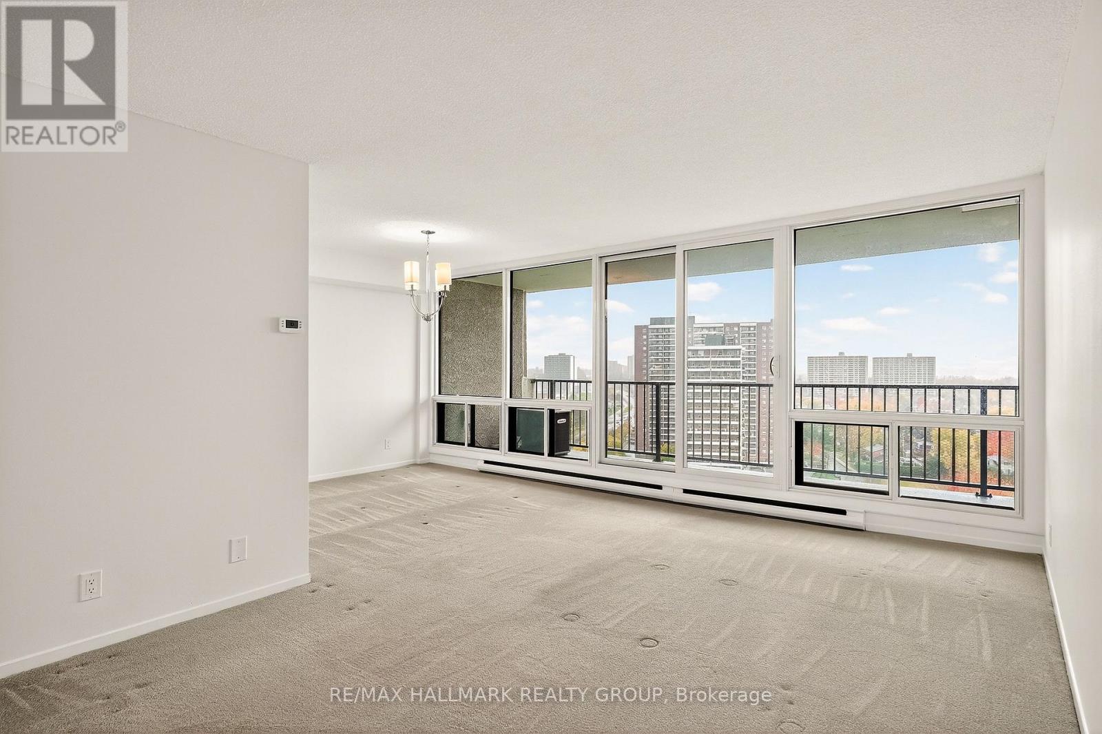 1702 - 1195 Richmond Road