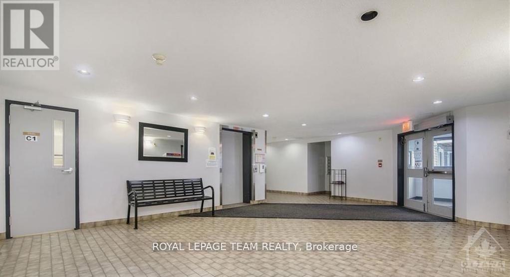 213 316 Lorry Greenberg Drive