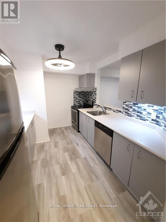 213 316 Lorry Greenberg Drive