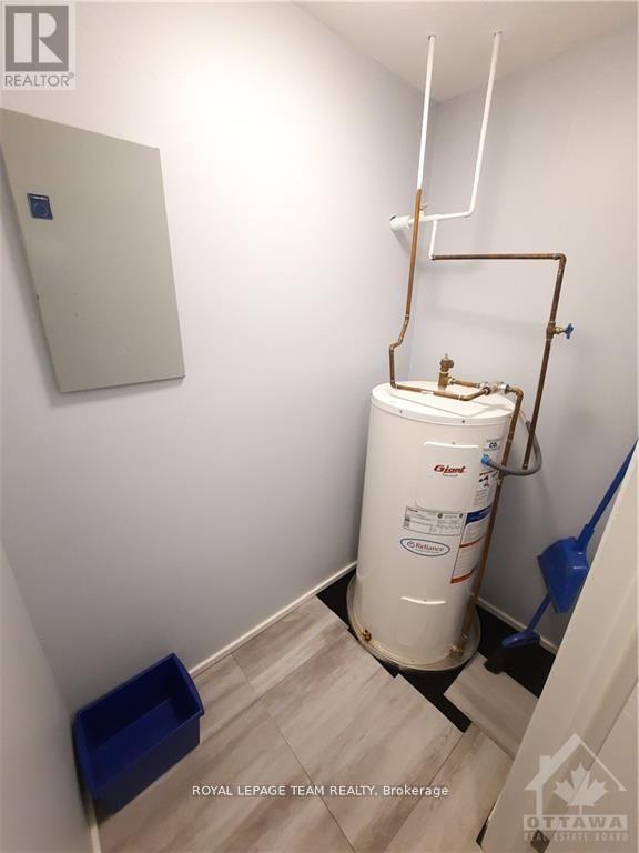 213 316 Lorry Greenberg Drive