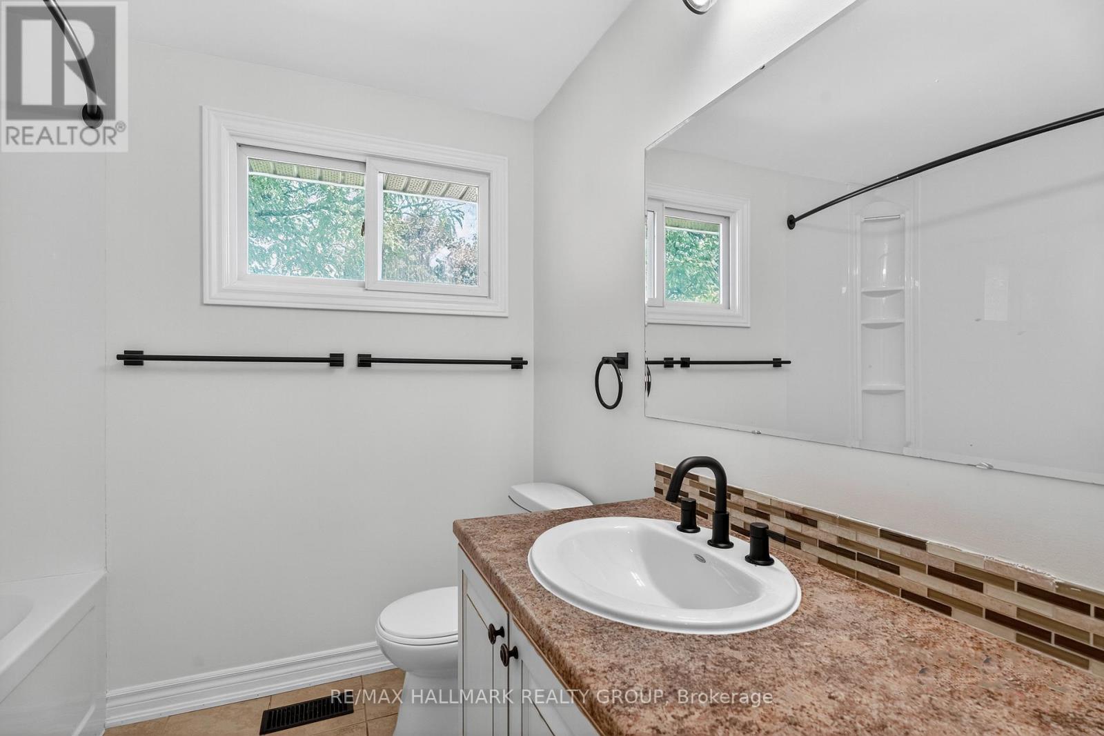 3921c Old Richmond Road