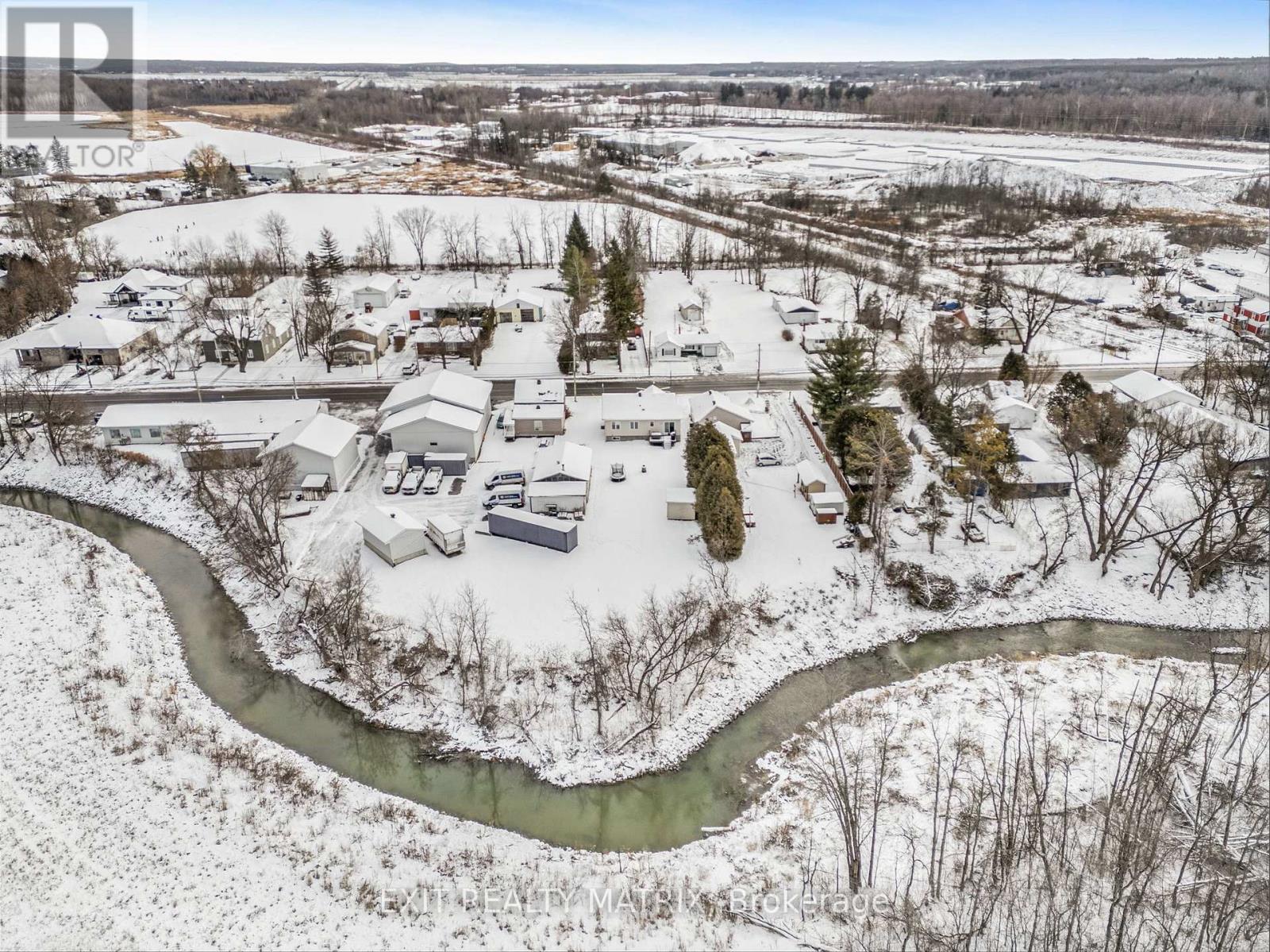 156 Longueuil Street