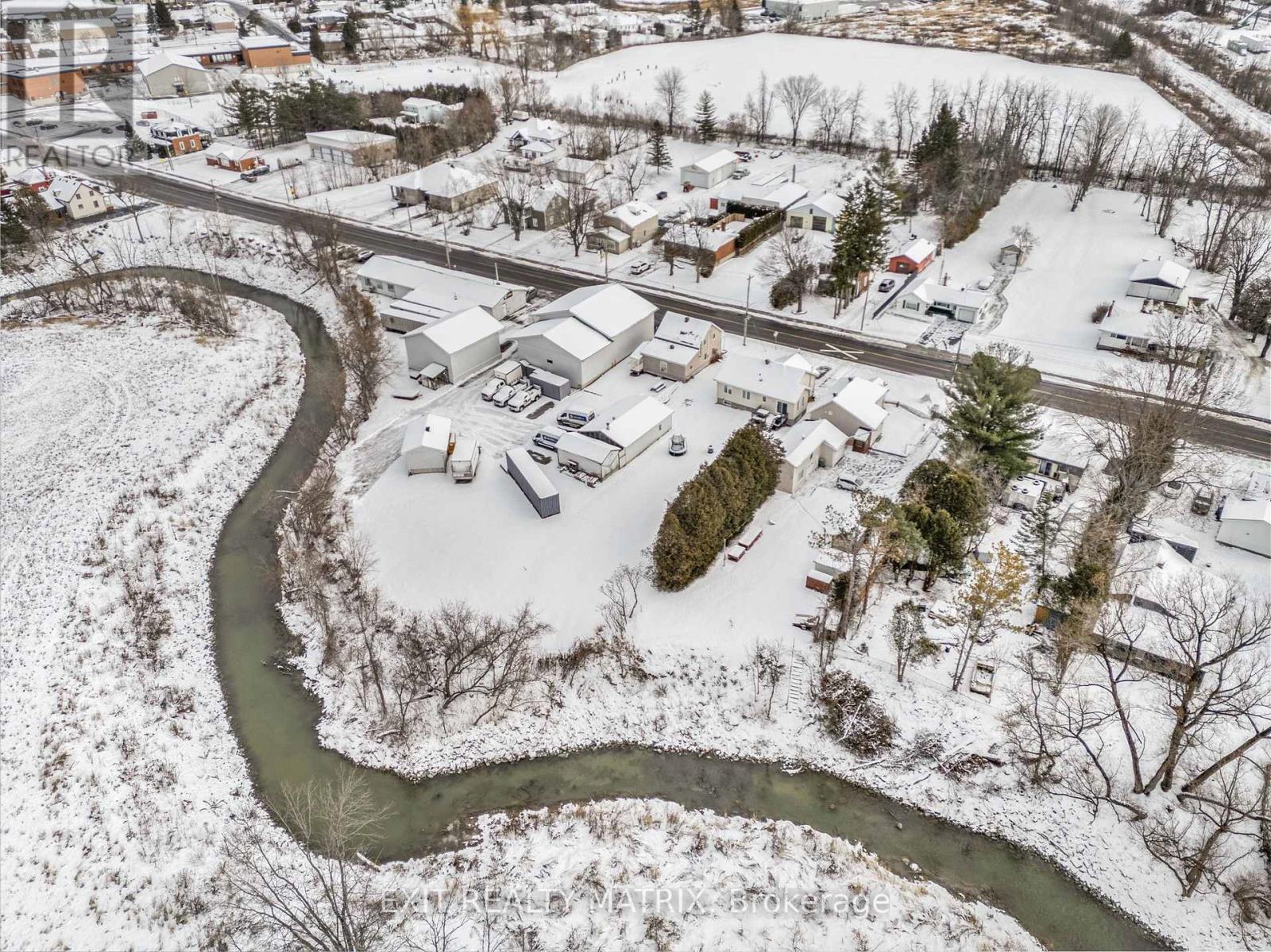 156 Longueuil Street