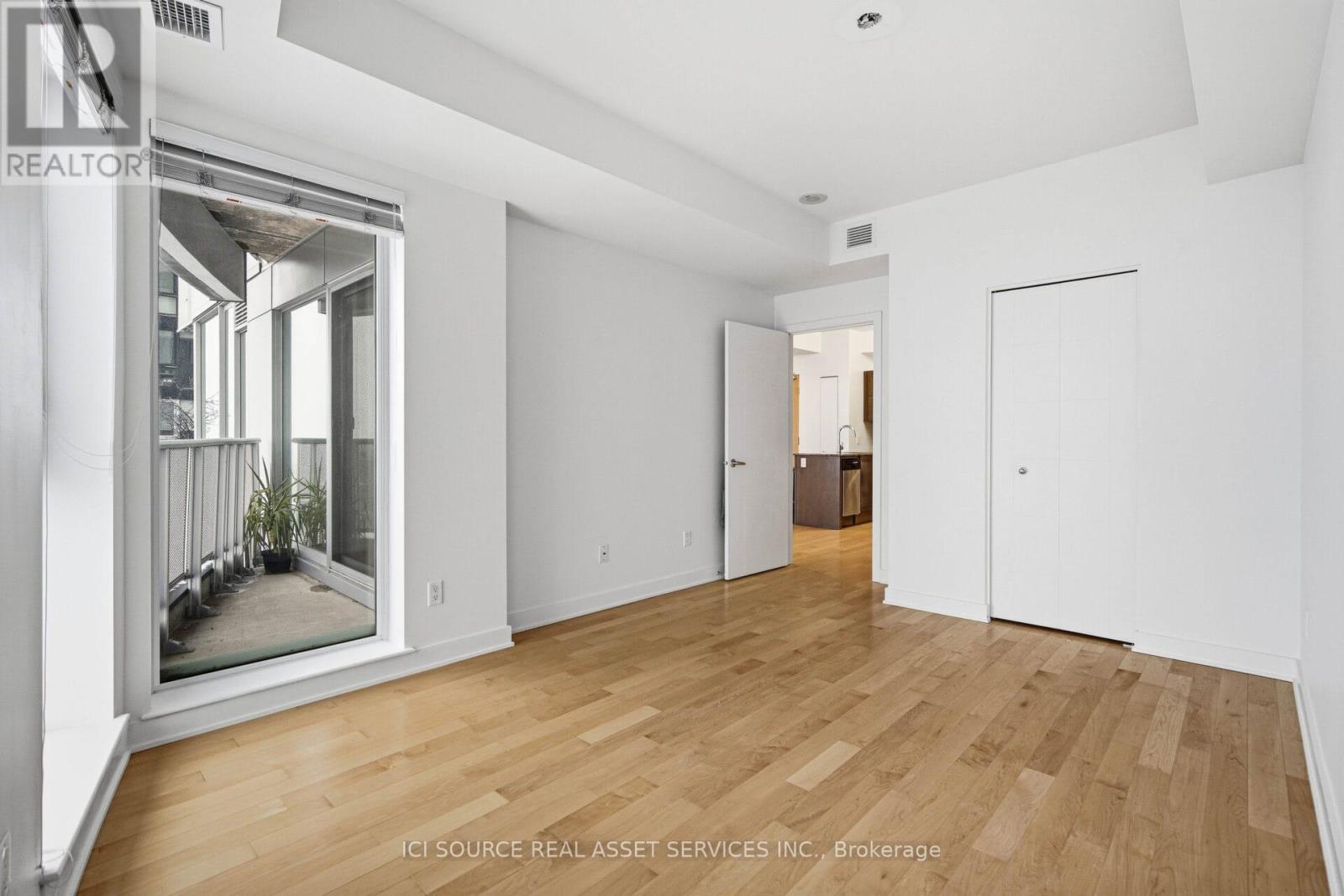 2206 - 40 Nepean Street