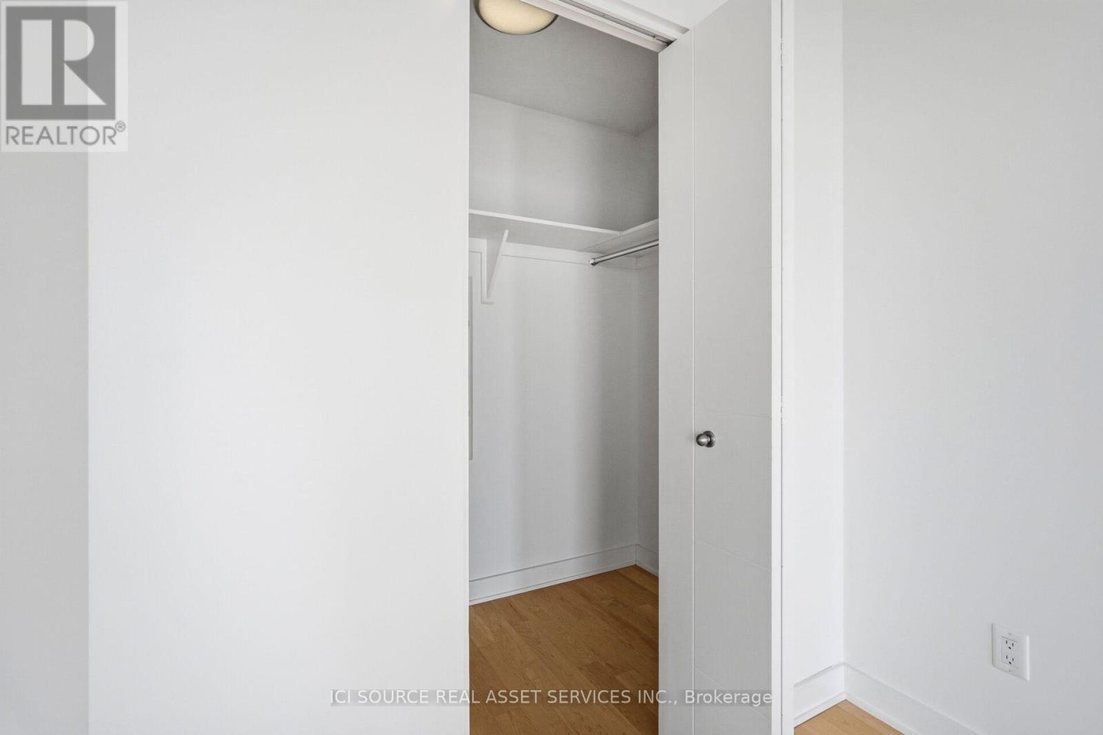 2206 - 40 Nepean Street