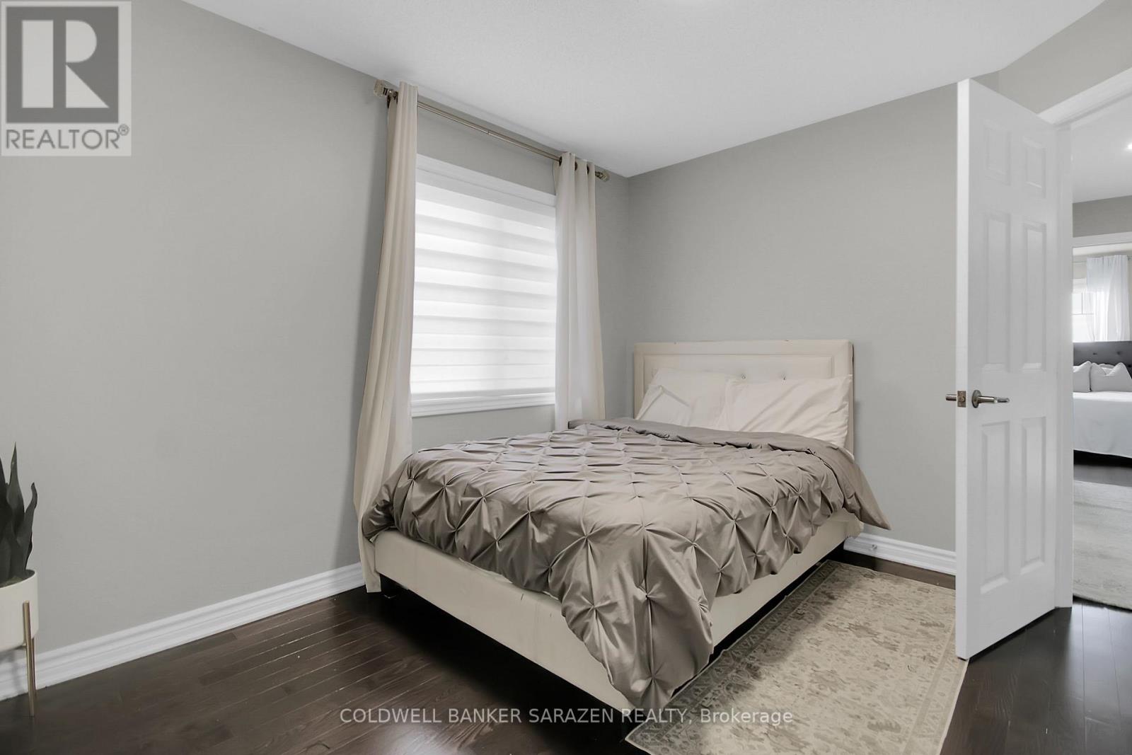 4776 Abbott Street E