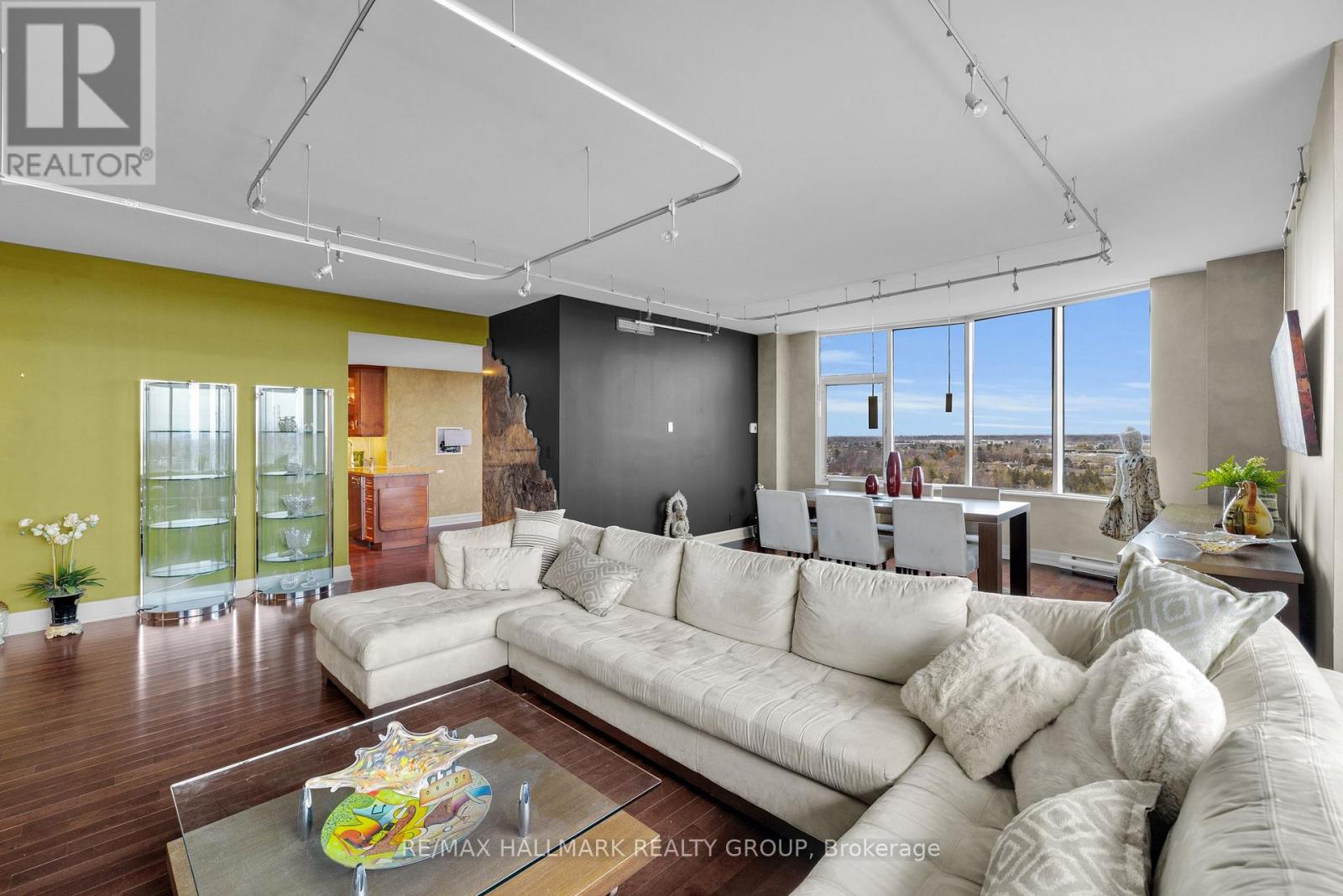 1406 - 3580 Rivergate Way