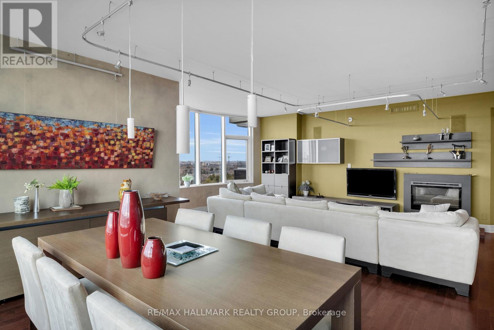 1406 - 3580 Rivergate Way