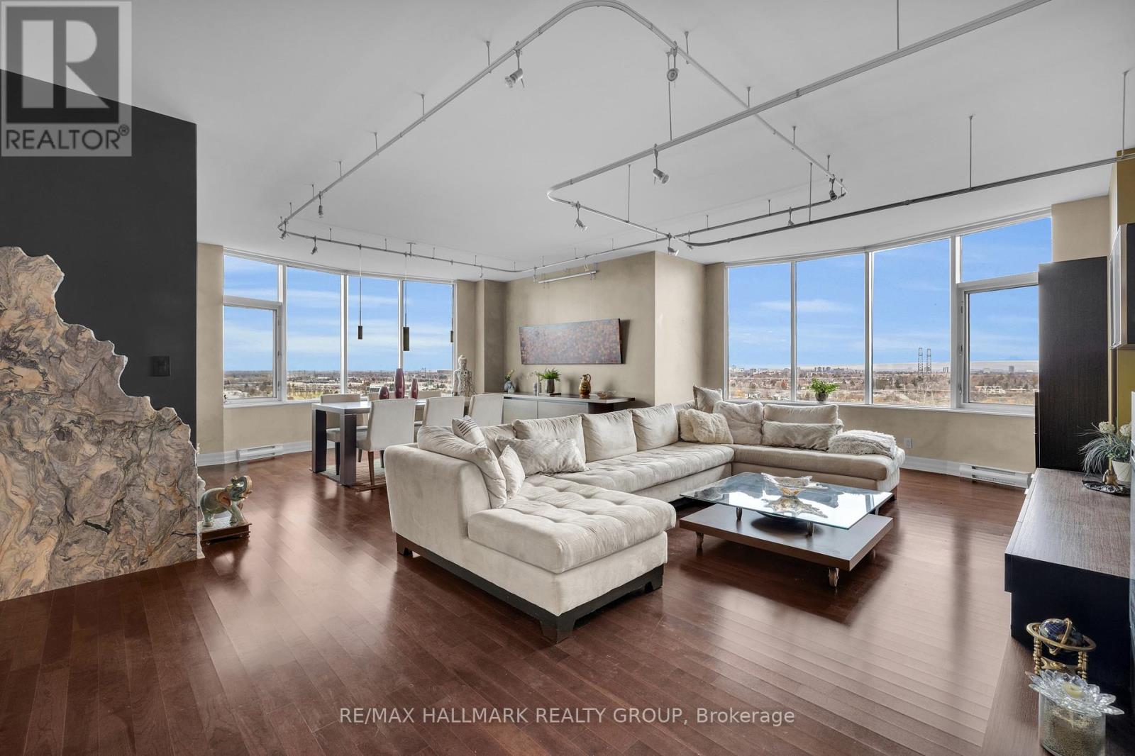 1406 - 3580 Rivergate Way