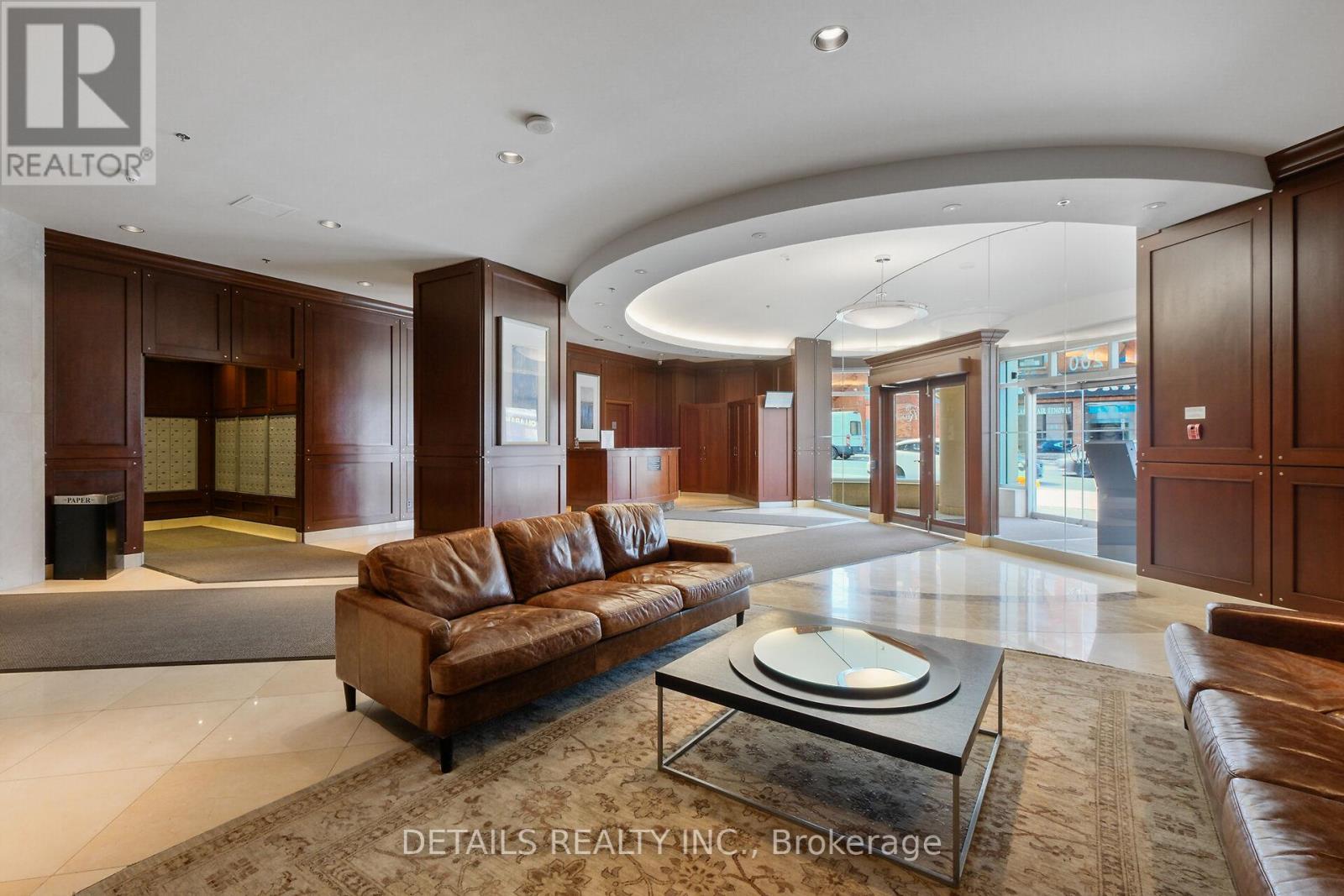 1202 - 200 Rideau Street