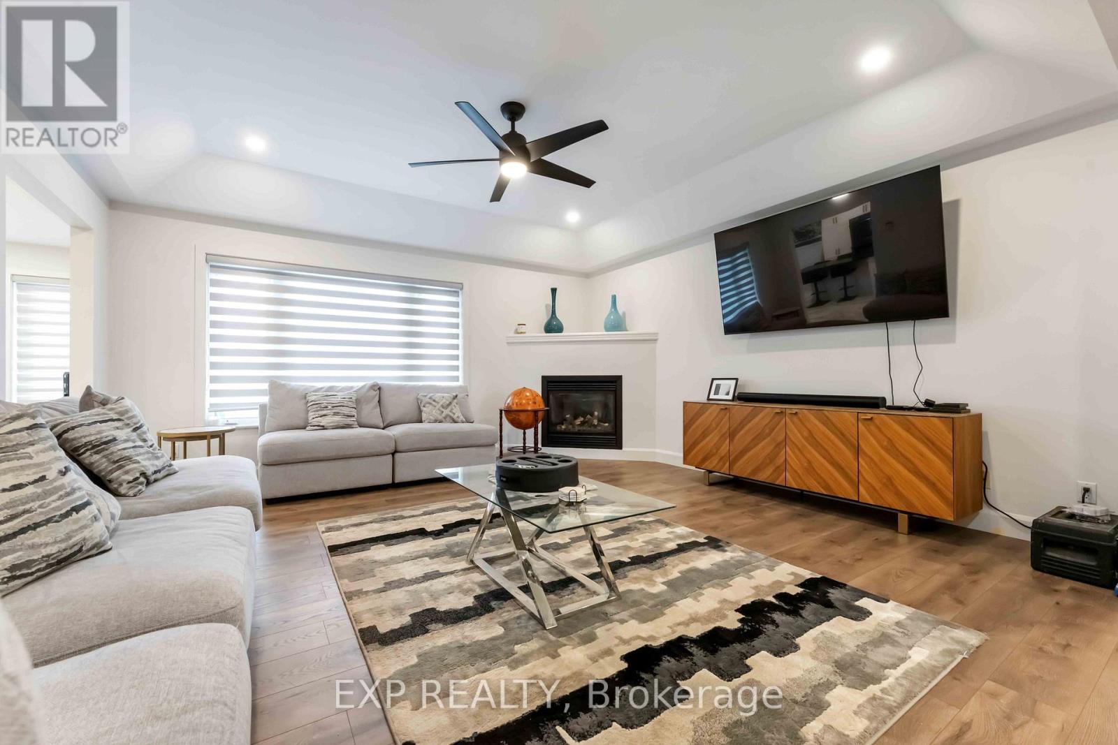 2760 Johannes Street