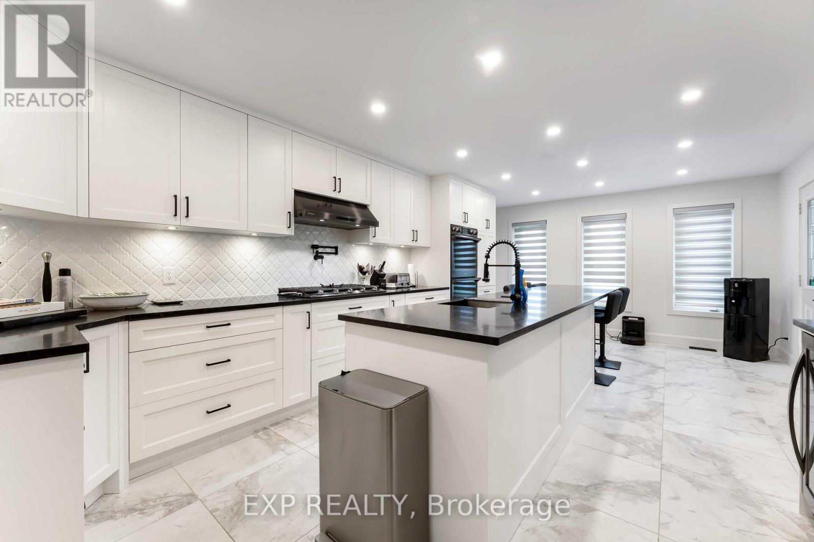 2760 Johannes Street