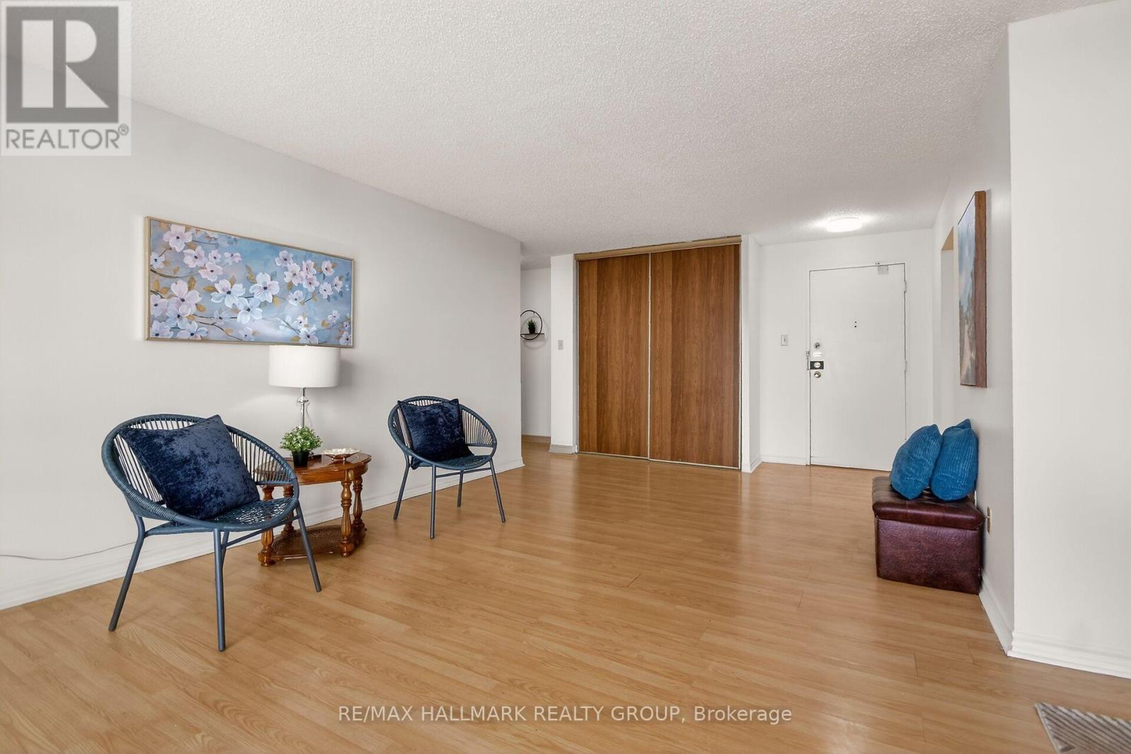 1001 - 665 Bathgate Drive